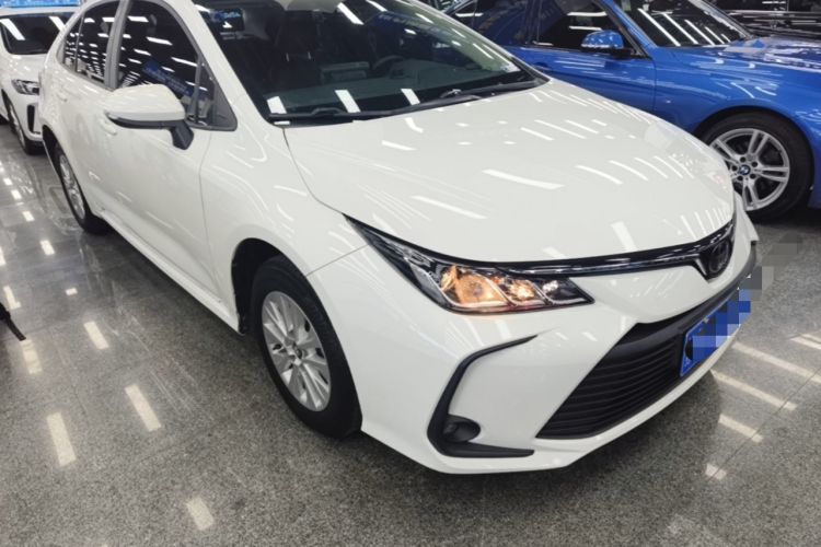 Used Toyota Corolla 2019 1.2T S-CVT GL Pioneer Edition Front Right 45 Deg