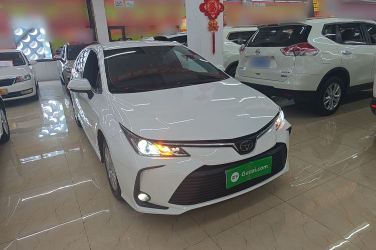 Used Toyota Corolla 2019 1.2T S-CVT GL Pioneer Edition Front Right 45 Deg