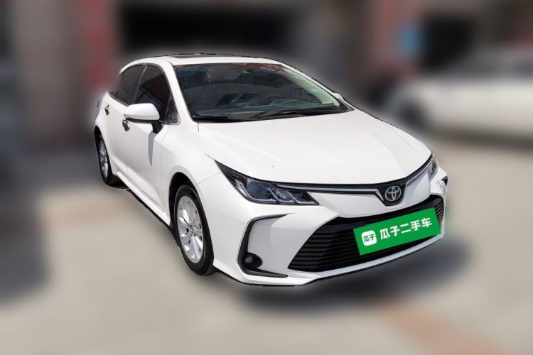 Used Toyota Corolla 2019 Dual-Engine 1.8L E-CVT GL-i Pioneer Edition Front Right 45 Deg