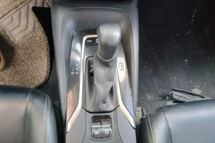 Used Toyota Corolla 2019 1.2T S-CVT GL Pioneer Edition Gear Lever