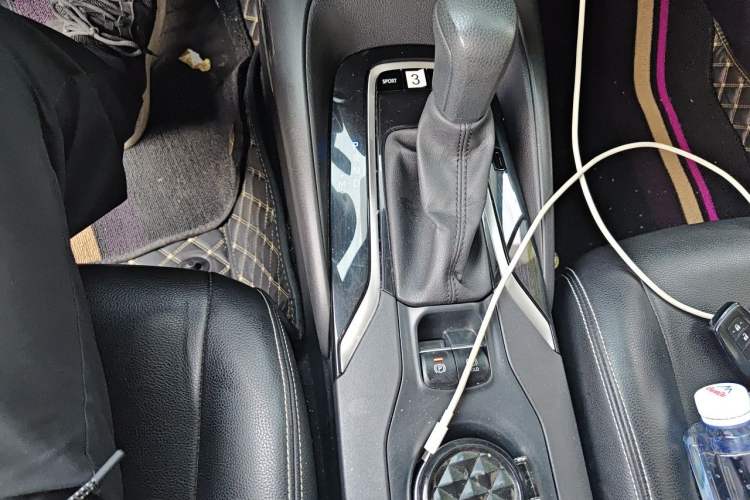 Used Toyota Corolla 2019 1.2T S-CVT GL-i Elite Edition Gear Lever