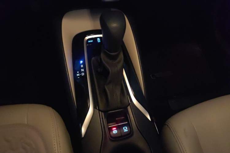 Used Toyota Corolla 2019 1.2T S-CVT GL-i Elite Edition Gear Lever