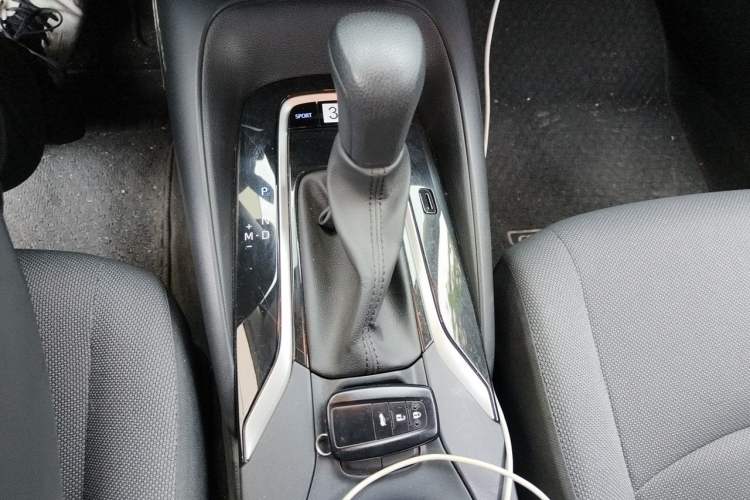 Used Toyota Corolla 2019 1.2T S-CVT GL-i Elite Edition Gear Lever