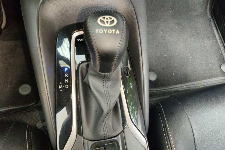 Used Toyota Corolla 2019 1.2T S-CVT GL-i Elite Edition Gear Lever