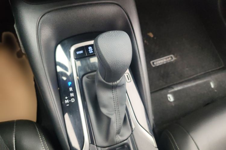 Used Toyota Corolla 2019 1.2T S-CVT GL-i Elite Edition Gear Lever
