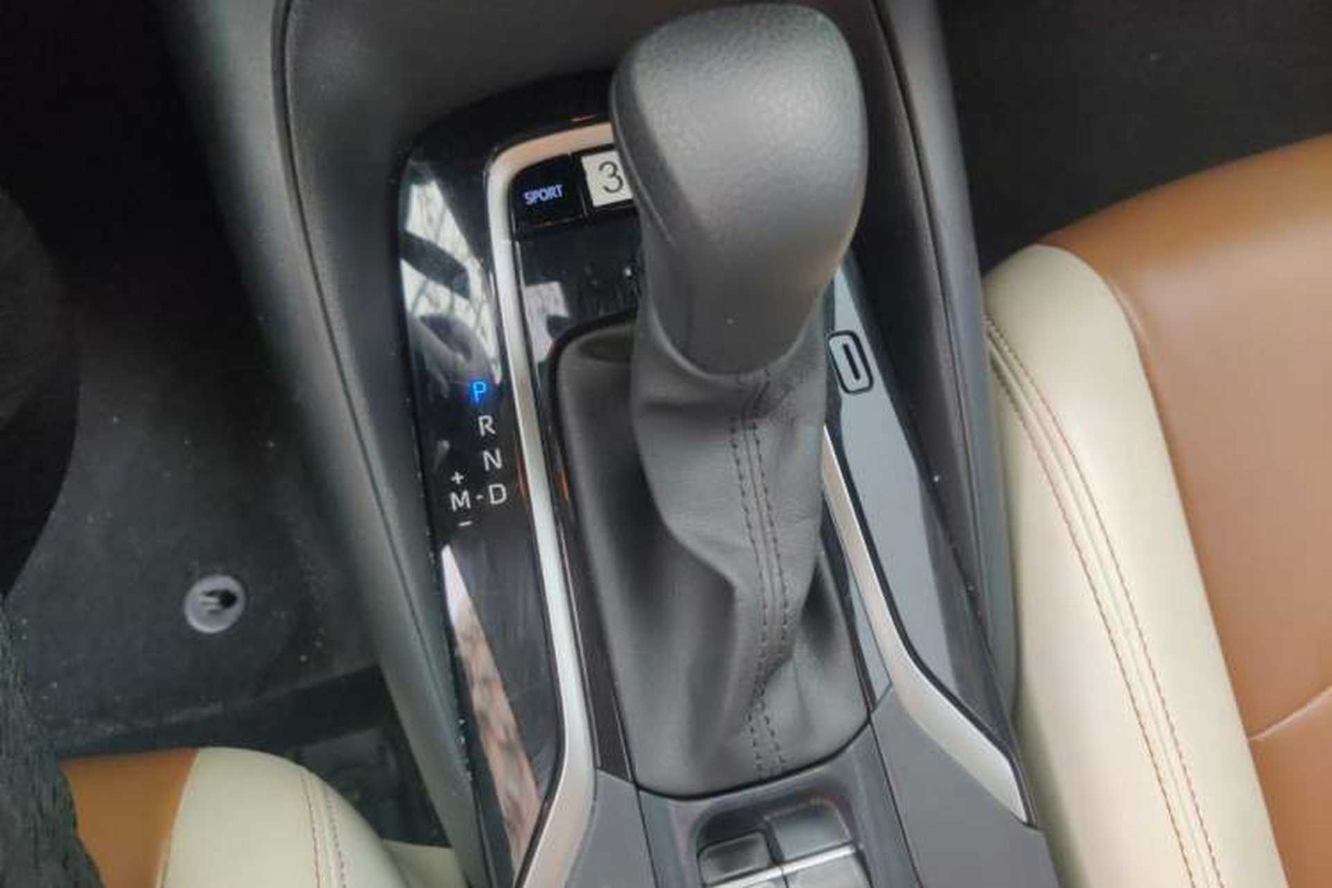 Used Toyota Corolla 2019 1.2T S-CVT GL Pioneer Edition Gear Lever