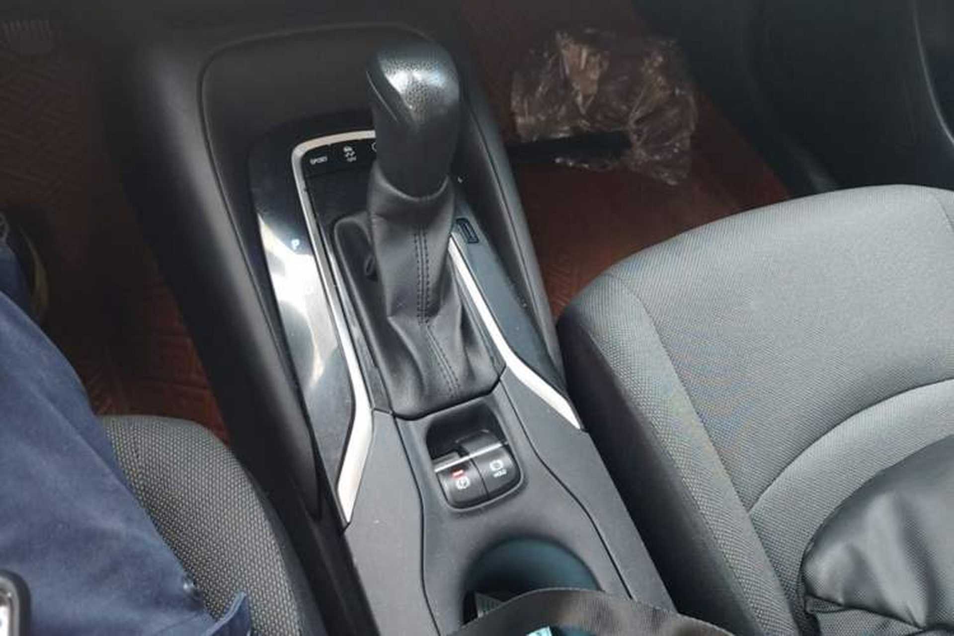 Used Toyota Corolla 2019 1.2T S-CVT GL Pioneer Edition Gear Lever