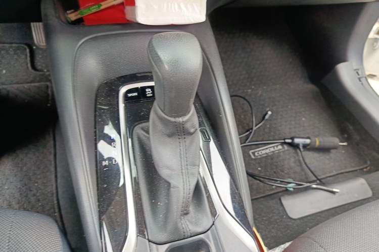 Used Toyota Corolla 2019 1.2T S-CVT GL Pioneer Edition Gear Lever