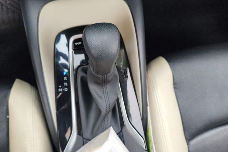 Used Toyota Corolla 2019 1.2T S-CVT GL Pioneer Edition Gear Lever