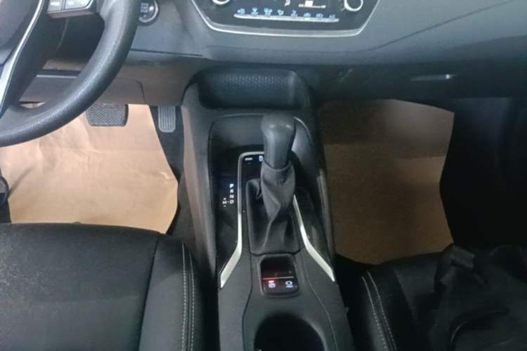 Used Toyota Corolla 2019 1.2T S-CVT GL-i Elite Edition Gear Lever