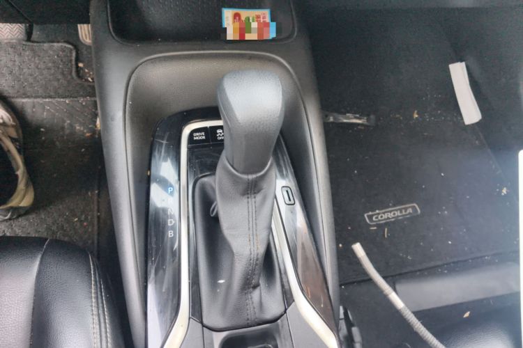 Used Toyota Corolla 2019 Dual-Engine 1.8L E-CVT GL-i Elite Edition Gear Lever