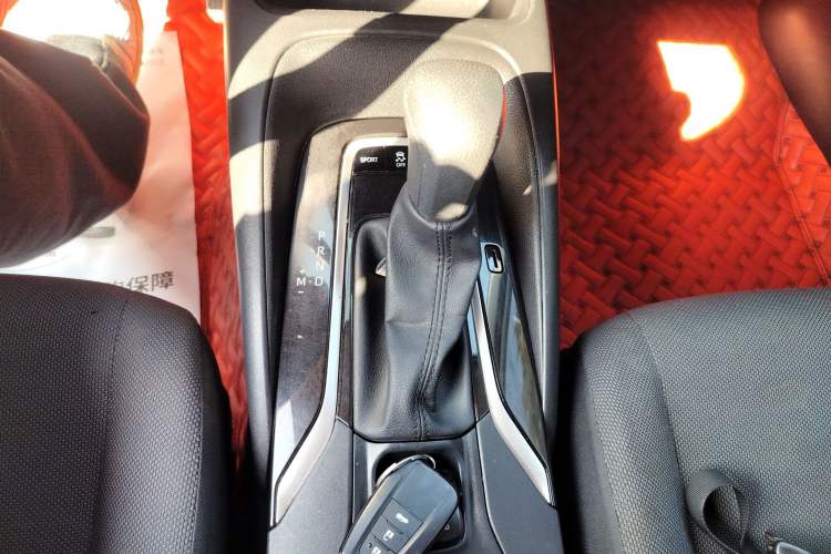 Used Toyota Corolla 2019 1.2T S-CVT GL-i Elite Edition Gear Lever