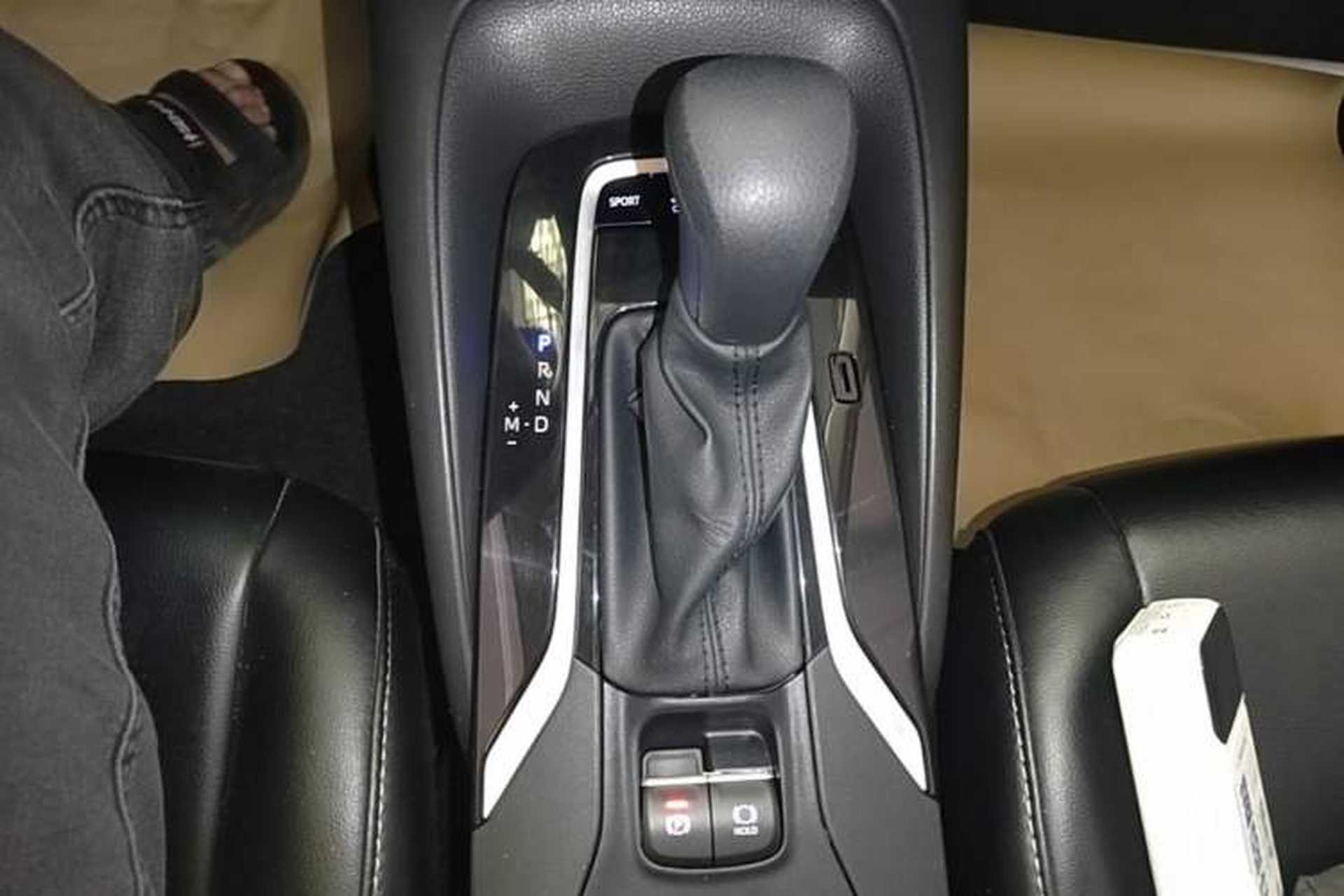 Used Toyota Corolla 2019 1.2T S-CVT GL-i Elite Edition Gear Lever