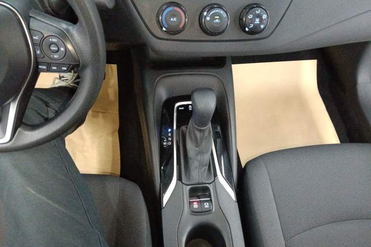 Used Toyota Corolla 2019 1.2T S-CVT GL Pioneer Edition Gear Lever