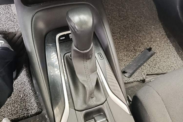 Used Toyota Corolla 2019 1.2T S-CVT GL Pioneer Edition Gear Lever