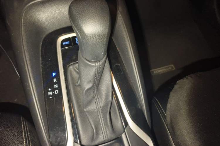 Used Toyota Corolla 2019 1.2T S-CVT GL-i Elite Edition Gear Lever