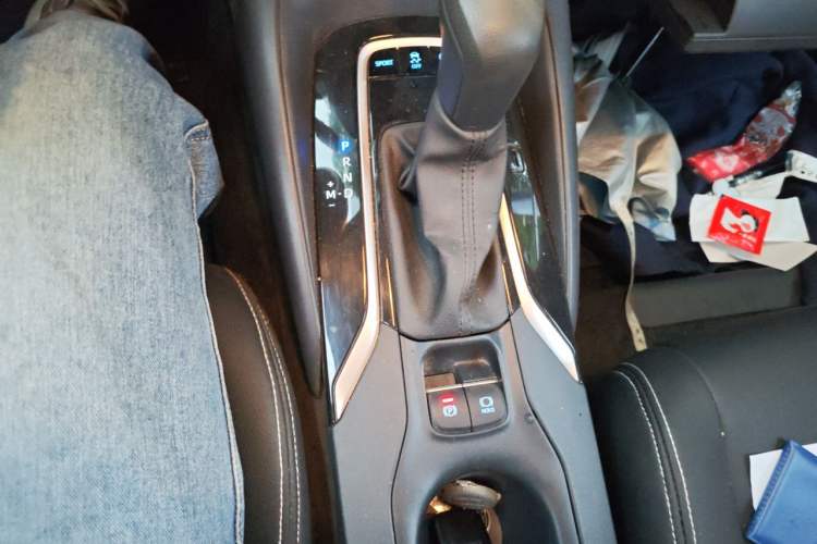 Used Toyota Corolla 2019 1.2T S-CVT GL-i Elite Edition Gear Lever