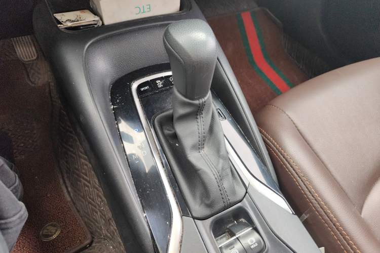 Used Toyota Corolla 2019 1.2T S-CVT GL-i Elite Edition Gear Lever