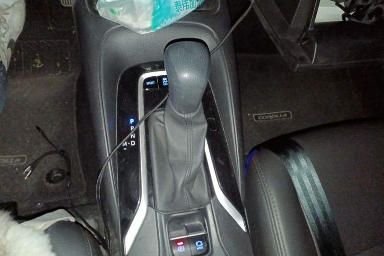 Used Toyota Corolla 2019 1.2T S-CVT GL-i Elite Edition Gear Lever