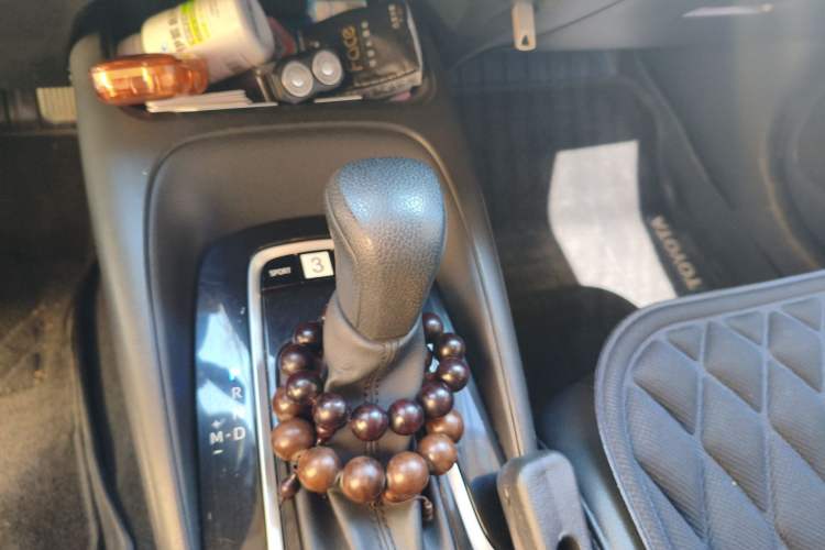 Used Toyota Corolla 2019 1.2T S-CVT GL Pioneer Edition Gear Lever