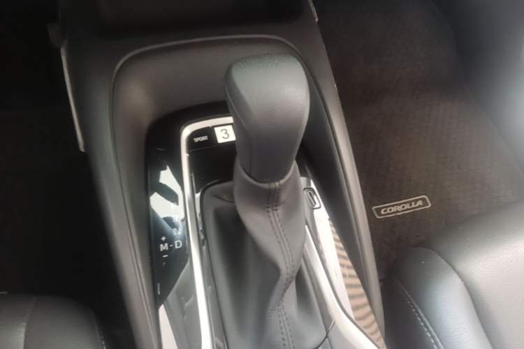Used Toyota Corolla 2019 1.2T S-CVT GL-i Elite Edition Gear Lever