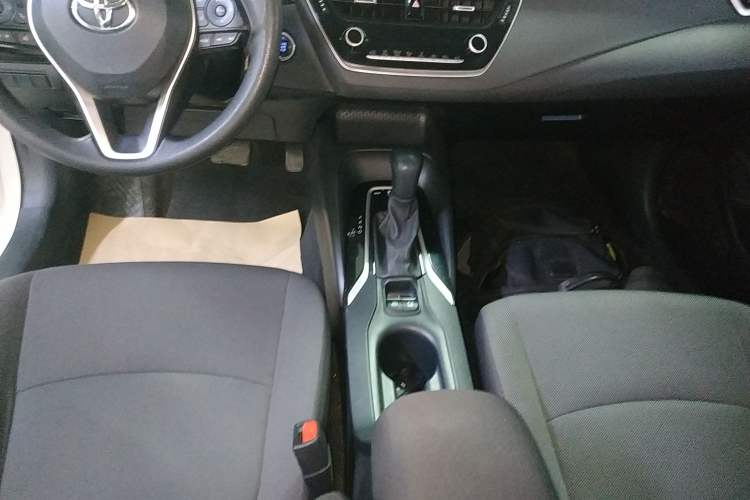 Used Toyota Corolla 2019 1.2T S-CVT GL-i Elite Edition Gear Lever