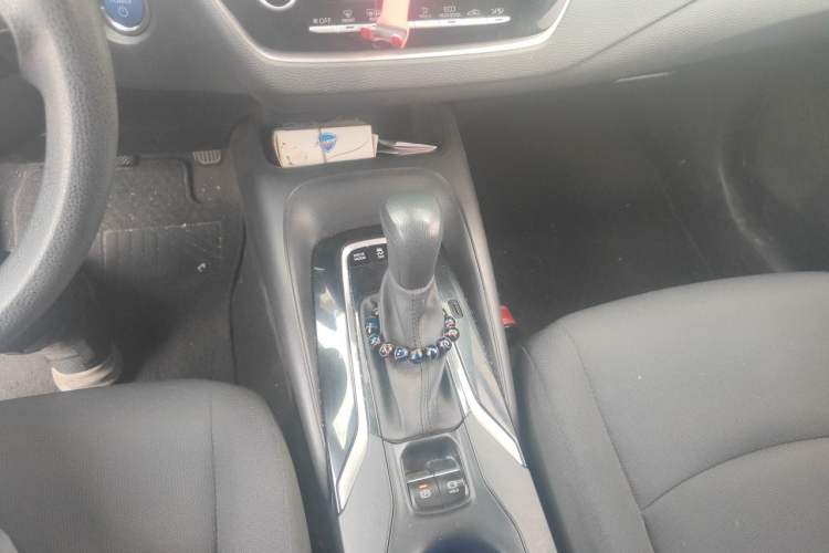 Used Toyota Corolla 2019 Dual-Engine 1.8L E-CVT GL-i Elite Edition Gear Lever