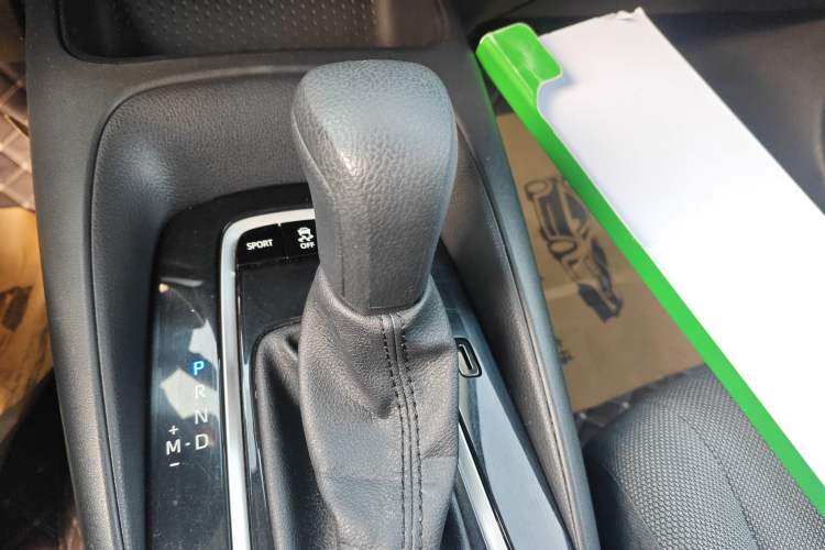 Used Toyota Corolla 2019 1.2T S-CVT GL-i Elite Edition Gear Lever
