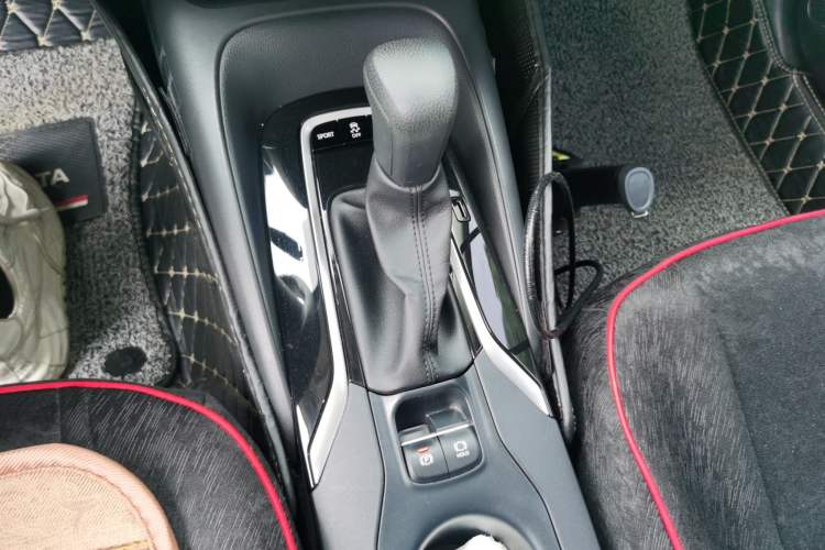 Used Toyota Corolla 2019 1.2T S-CVT GL Pioneer Edition Gear Lever