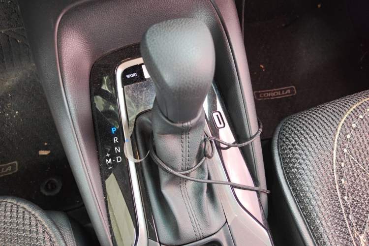 Used Toyota Corolla 2019 1.2T S-CVT GL-i Elite Edition Gear Lever