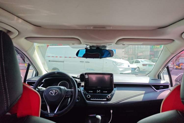 Used Toyota Corolla 2019 1.2T S-CVT GL-i Luxury Edition Headliner