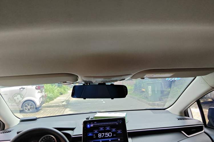Used Toyota Corolla 2019 1.2T S-CVT GL Pioneer Edition Headliner