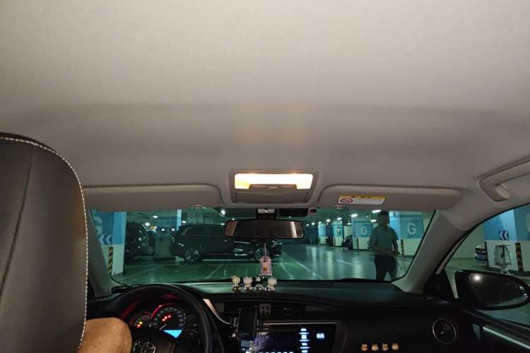 Used Toyota Corolla 2019 1.2T S-CVT GL Pioneer Edition Headliner