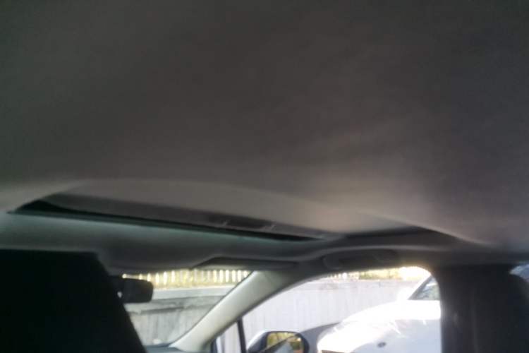 Used Toyota Corolla 2019 Dual-Engine 1.8L E-CVT GL-i Elite Edition Headliner