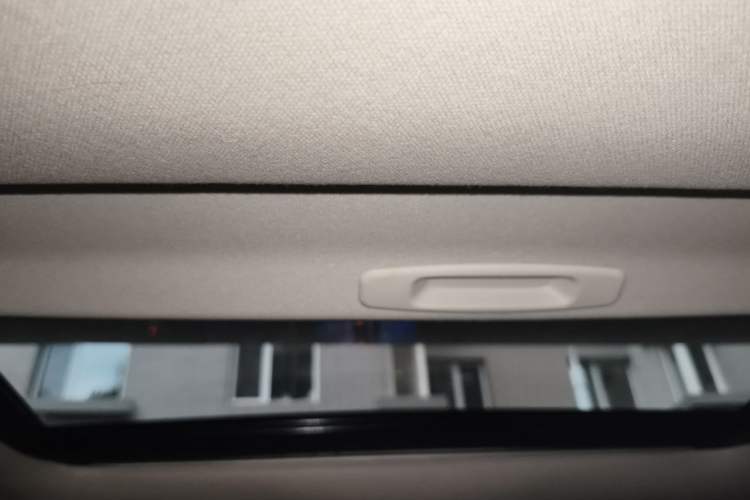 Used Toyota Corolla 2019 Dual-Engine 1.8L E-CVT GL-i Elite Edition Headliner