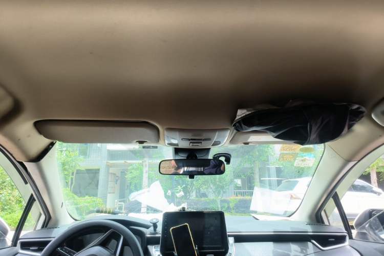 Used Toyota Corolla 2019 Dual-Engine 1.8L E-CVT GL-i Pioneer Edition Headliner