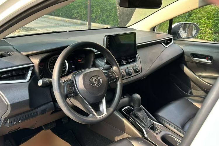 Used Toyota Corolla 2019 1.2T S-CVT GL Pioneer Edition Interior 1