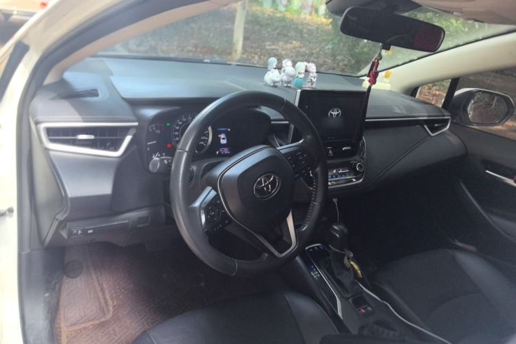 Used Toyota Corolla 2019 1.2T S-CVT GL-i Luxury Edition Interior 2