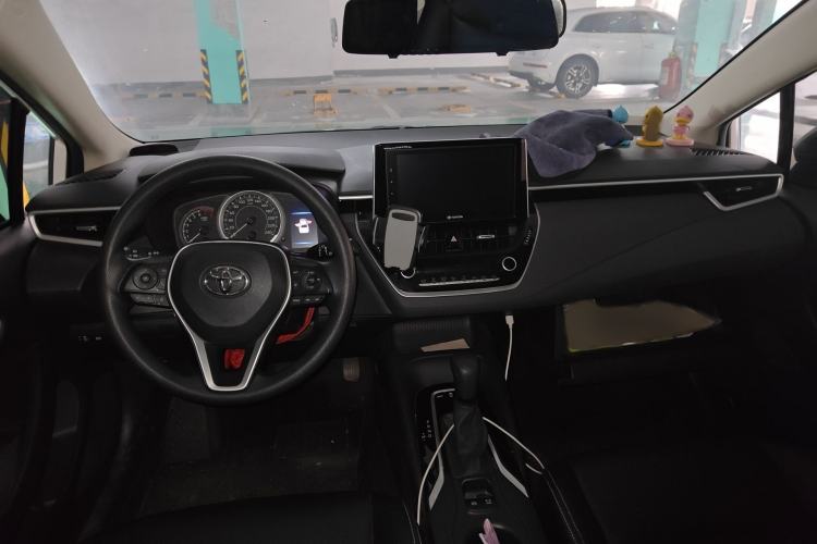 Used Toyota Corolla 2019 1.2T S-CVT GL-i Elite Edition Interior 2