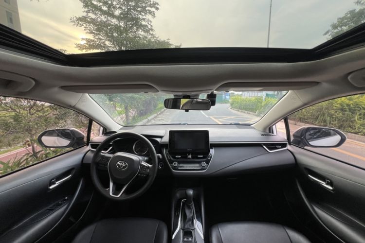 Used Toyota Corolla 2019 1.2T S-CVT GL-i Elite Edition Interior 2
