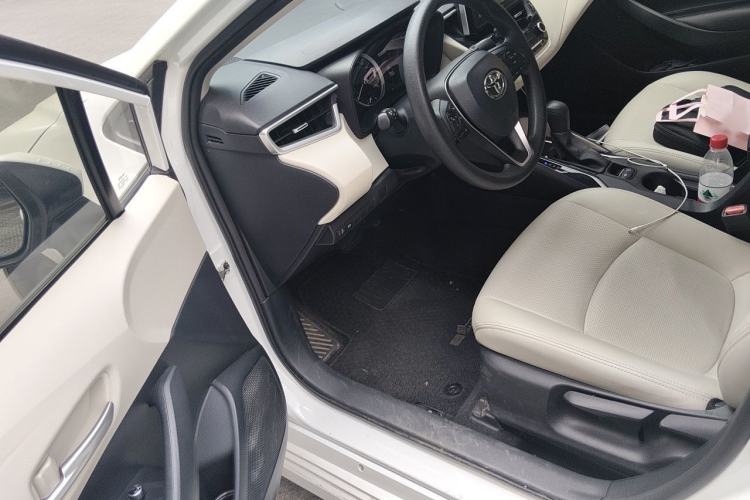 Used Toyota Corolla 2019 1.2T S-CVT GL-i Elite Edition Interior 3