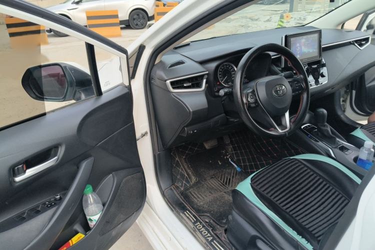 Used Toyota Corolla 2019 1.2T S-CVT GL-i Elite Edition Interior 3