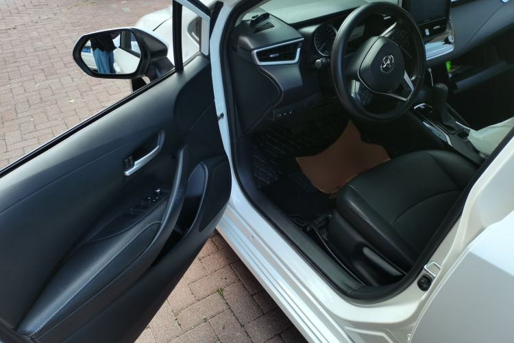 Used Toyota Corolla 2019 1.2T S-CVT GL-i Elite Edition Interior 3