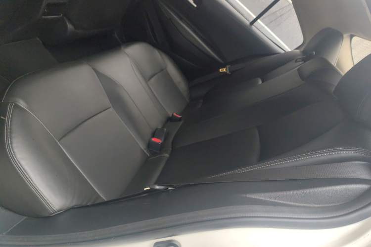 Used Toyota Corolla 2019 1.2T S-CVT GL-i Elite Edition Interior 4