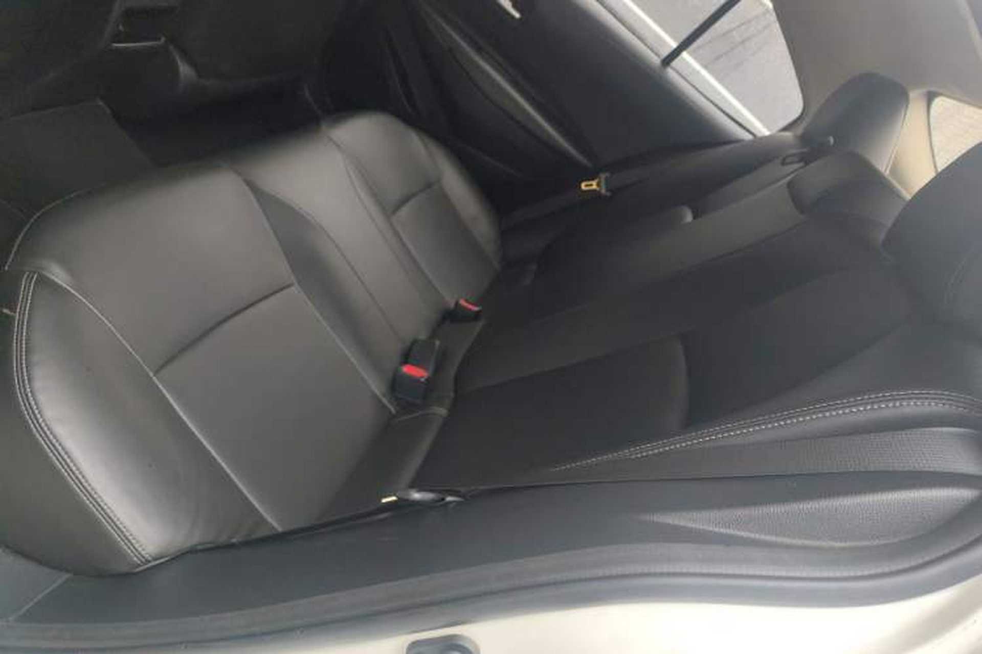 Used Toyota Corolla 2019 1.2T S-CVT GL-i Elite Edition Interior 4