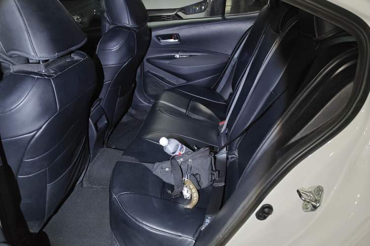 Used Toyota Corolla 2019 1.2T S-CVT GL Pioneer Edition Interior 4