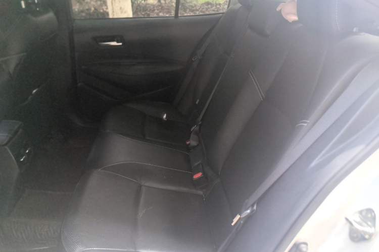 Used Toyota Corolla 2019 1.2T S-CVT GL-i Luxury Edition Interior 4