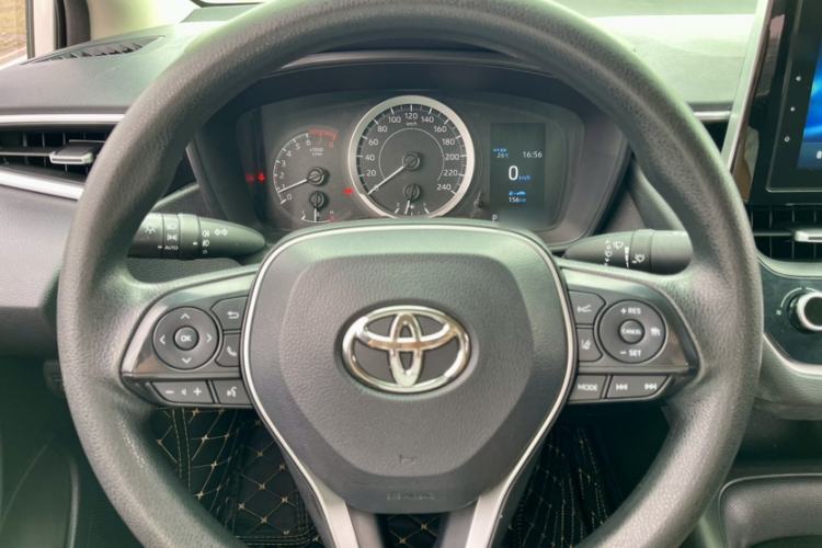Used Toyota Corolla 2019 1.2T S-CVT GL-i Elite Edition Interior 4