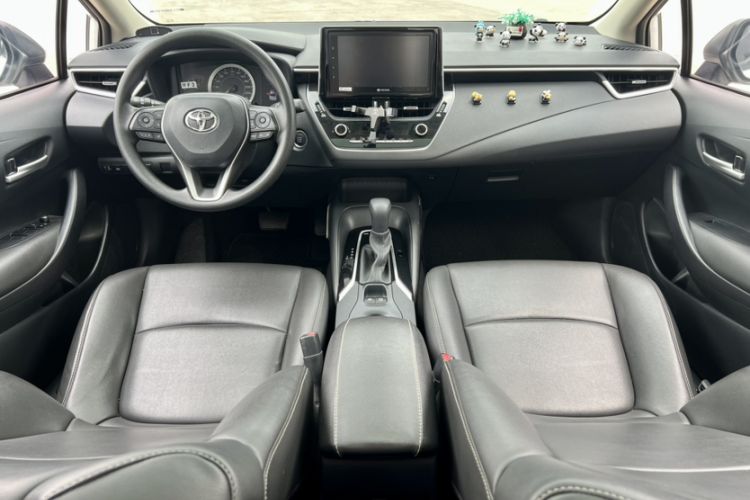 Used Toyota Corolla 2019 1.2T S-CVT GL-i Elite Edition Interior 9