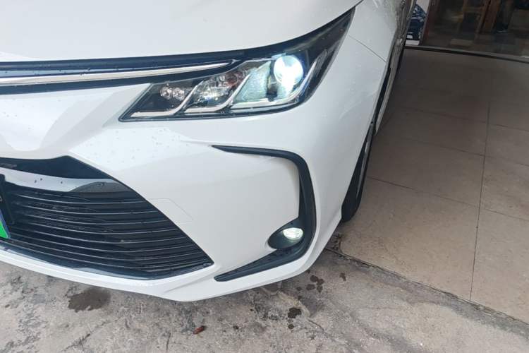 Used Toyota Corolla 2019 Dual-Engine 1.8L E-CVT GL-i Elite Edition Left Front Headlight
